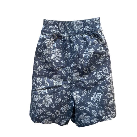 Jachs Girlfriend Floral Chino Shorts | Blue | Elastic Waist | Size M - Picture 3 of 10